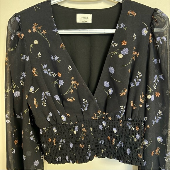 Aritzia Wistful Floral Blouse - Women’s Small - Picture 4 of 10